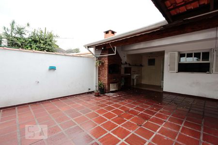 Quintal de casa à venda com 4 quartos, 190m² em Butantã, São Paulo