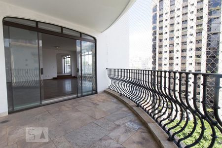 Sacada de apartamento para alugar com 4 quartos, 469m² em Jardim Paulista, São Paulo