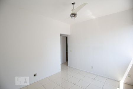 Quarto 1 de apartamento para alugar com 2 quartos, 90m² em Vila Isabel, Rio de Janeiro