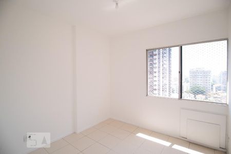 Suíte de apartamento para alugar com 2 quartos, 90m² em Vila Isabel, Rio de Janeiro