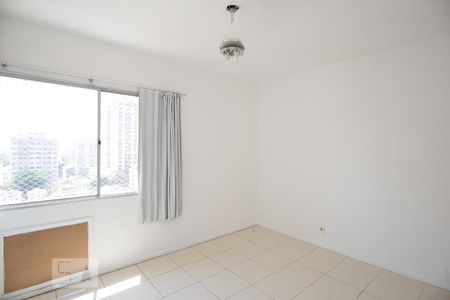 Quarto 1 de apartamento para alugar com 2 quartos, 90m² em Vila Isabel, Rio de Janeiro