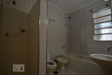 Banheiro de apartamento para alugar com 2 quartos, 70m² em Bela Vista, São Paulo