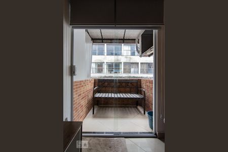 varanda de kitnet/studio para alugar com 1 quarto, 40m² em Centro, São Paulo
