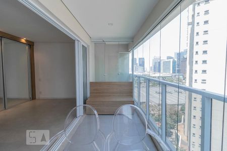 Varanda de kitnet/studio à venda com 1 quarto, 55m² em Vila Gertrudes, São Paulo