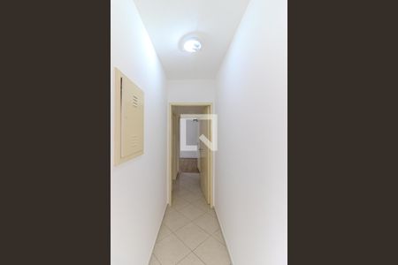 Corredor de apartamento à venda com 2 quartos, 90m² em Vila Buarque, São Paulo