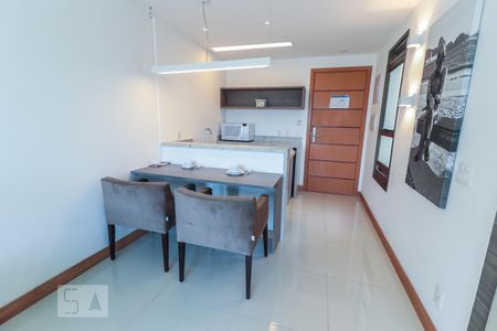 Cozinha de apartamento para alugar com 1 quarto, 34m² em Jacarepaguá, Rio de Janeiro