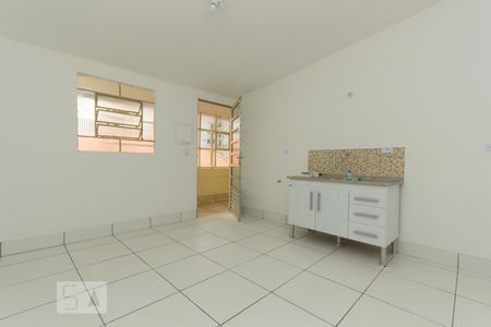 Cozinha de kitnet/studio para alugar com 1 quarto, 30m² em Saúde, São Paulo