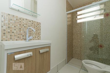 Banheiro de kitnet/studio para alugar com 1 quarto, 30m² em Saúde, São Paulo