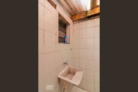 Casa à venda com 80m², 2 quartos e 1 vaga Casa à venda com 80m², 2 quartos e 1 vagaÁrea de Serviço