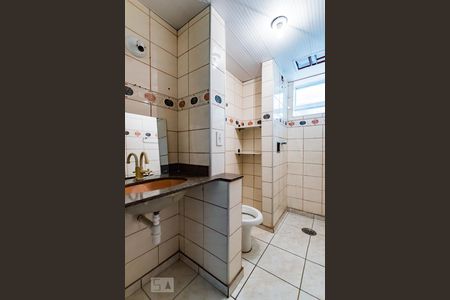 Banheiro de apartamento à venda com 2 quartos, 58m² em Vila Proost de Souza, Campinas