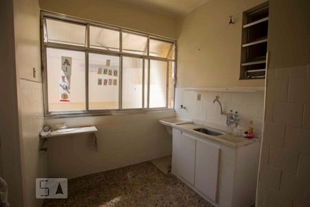 cozinha de apartamento para alugar com 3 quartos, 90m² em Icaraí, Niterói