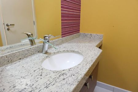 Lavabo de apartamento para alugar com 3 quartos, 131m² em Medeiros, Jundiaí