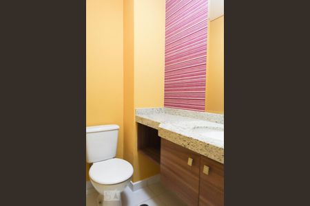 Lavabo de apartamento à venda com 3 quartos, 131m² em Medeiros, Jundiaí