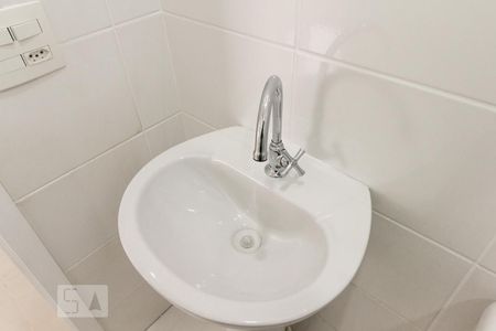 Banheiro de apartamento à venda com 1 quarto, 35m² em Jardim Ibitirama, São Paulo