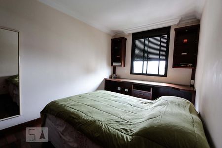 Quarto de apartamento à venda com 4 quartos, 180m² em Paraisópolis, São Paulo