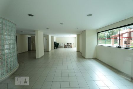 Apartamento à venda com 180m², 4 quartos e 4 vagas Apartamento à venda com 180m², 4 quartos e 4 vagasSalão de festas
