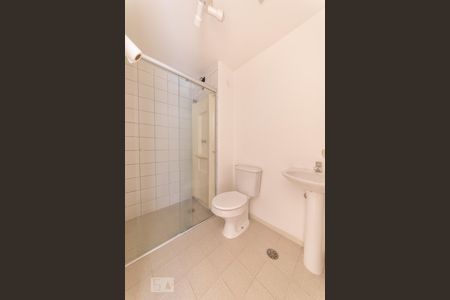 Banheiro de apartamento para alugar com 2 quartos, 48m² em Parque Itália, Campinas