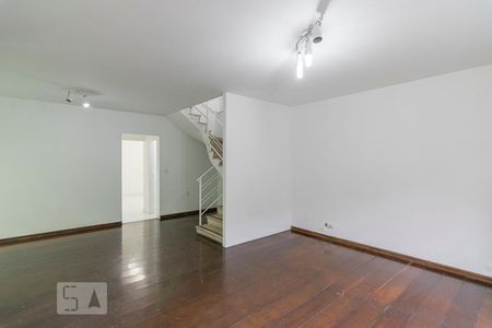 Sala de casa para alugar com 5 quartos, 192m² em Vila Alpina, Santo André