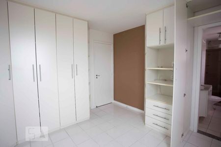 suíte de apartamento à venda com 3 quartos, 172m² em Vital Brasil, Niterói