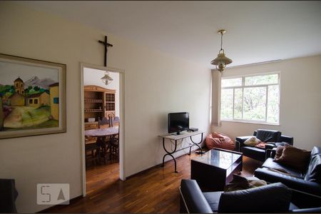 Sala de apartamento para alugar com 4 quartos, 130m² em Coração de Jesus, Belo Horizonte