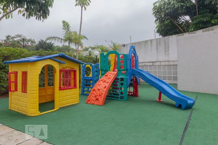 Playground de apartamento à venda com 4 quartos, 250m² em Vila Santo Estéfano, São Paulo