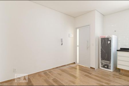 Sala de kitnet/studio para alugar com 1 quarto, 40m² em Cerâmica, São Caetano do Sul