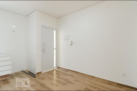 Sala de kitnet/studio para alugar com 1 quarto, 33m² em Cerâmica, São Caetano do Sul