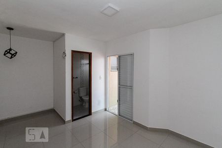 suite de casa para alugar com 3 quartos, 168m² em Vila Nova Manchester, São Paulo