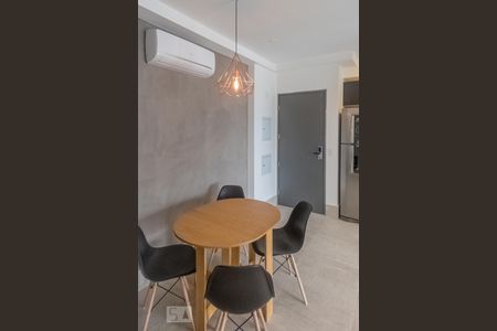 Sala de apartamento para alugar com 1 quarto, 53m² em Vila Nova Conceição, São Paulo