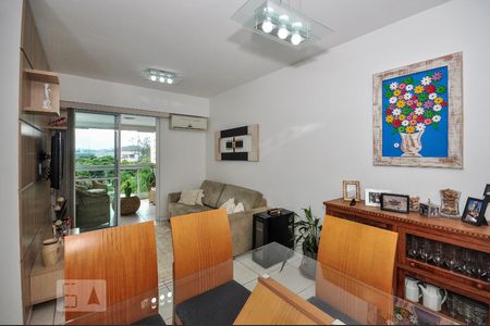 Sala de apartamento à venda com 3 quartos, 84m² em Jacarepaguá, Rio de Janeiro