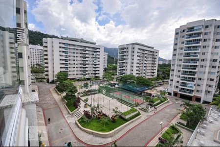 Varanda de apartamento à venda com 3 quartos, 84m² em Jacarepaguá, Rio de Janeiro