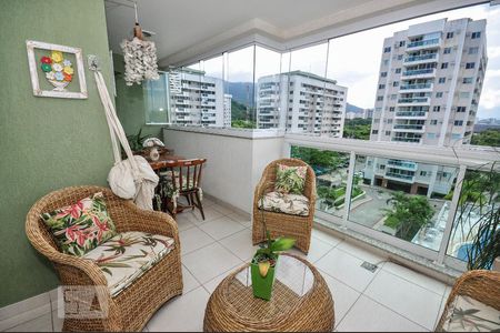 Varanda de apartamento à venda com 3 quartos, 84m² em Jacarepaguá, Rio de Janeiro