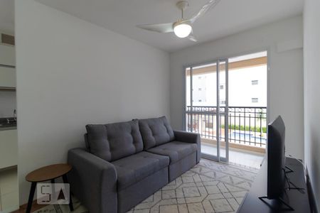 Salas de apartamento para alugar com 1 quarto, 48m² em Cambuí, Campinas