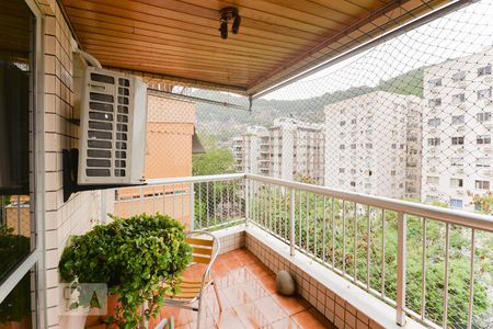 Varanda sala de apartamento à venda com 2 quartos, 100m² em Tijuca, Rio de Janeiro
