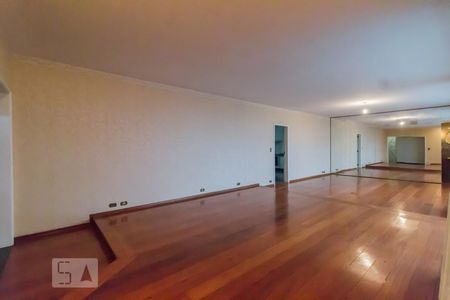 Sala  de casa à venda com 5 quartos, 520m² em Cidade Maia, Guarulhos