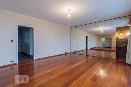 Sala  de casa à venda com 5 quartos, 520m² em Cidade Maia, Guarulhos