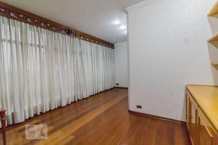 Sala de televisão de casa à venda com 5 quartos, 520m² em Cidade Maia, Guarulhos