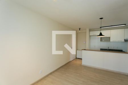 sala de apartamento para alugar com 3 quartos, 75m² em Parque Reboucas, São Paulo