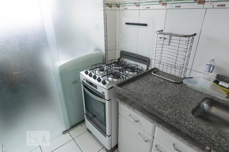 Cozinha (Fogão) de apartamento à venda com 2 quartos, 47m² em Vila Moraes, São Paulo