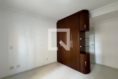 Suíte 1 de apartamento para alugar com 3 quartos, 94m² em Alphaville Industrial, Barueri