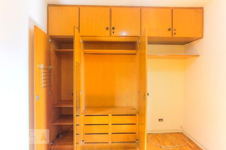 Quarto 1 Armário de apartamento para alugar com 2 quartos, 70m² em Vila Mariana, São Paulo