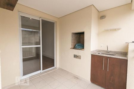 Varanda  de apartamento à venda com 3 quartos, 74m² em Vila das Mercês, São Paulo