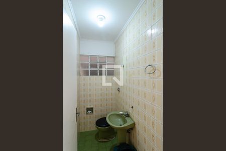 Lavabo de casa para alugar com 3 quartos, 250m² em Parque Jabaquara, São Paulo