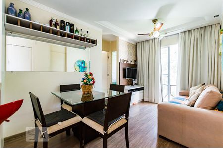 Sala de apartamento à venda com 3 quartos, 57m² em Jardim dos Oliveiras, Campinas