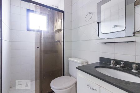 Banheiro de apartamento para alugar com 3 quartos, 76m² em Casa Verde, São Paulo