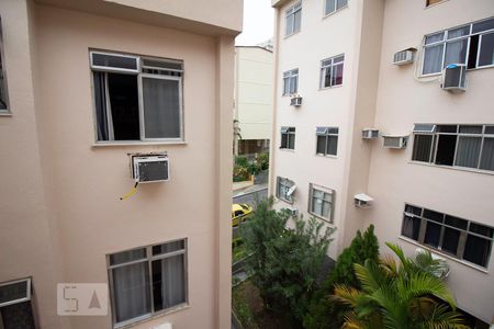 Vista do quarto 2  de apartamento para alugar com 2 quartos, 60m² em Todos Os Santos, Rio de Janeiro