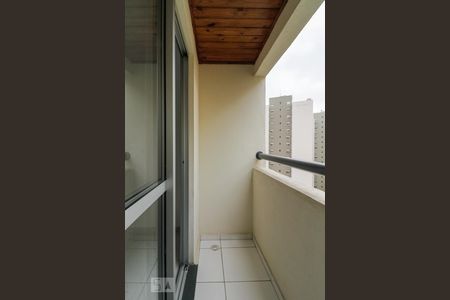 Varanda de apartamento para alugar com 2 quartos, 55m² em Continental, Osasco