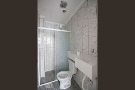 Banheiro de apartamento para alugar com 1 quarto, 40m² em Bela Vista, São Paulo