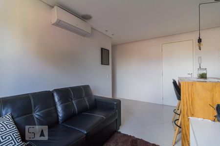 Sala de apartamento à venda com 2 quartos, 48m² em Vila Silveira, Guarulhos