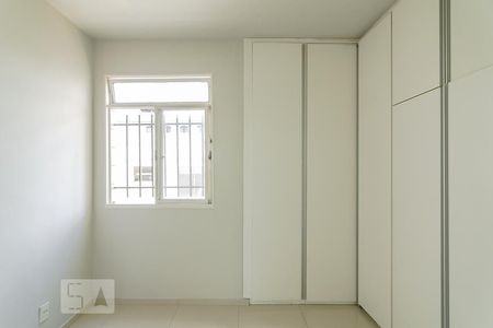 Quarto 2 de apartamento para alugar com 3 quartos, 65m² em Nova Floresta, Belo Horizonte